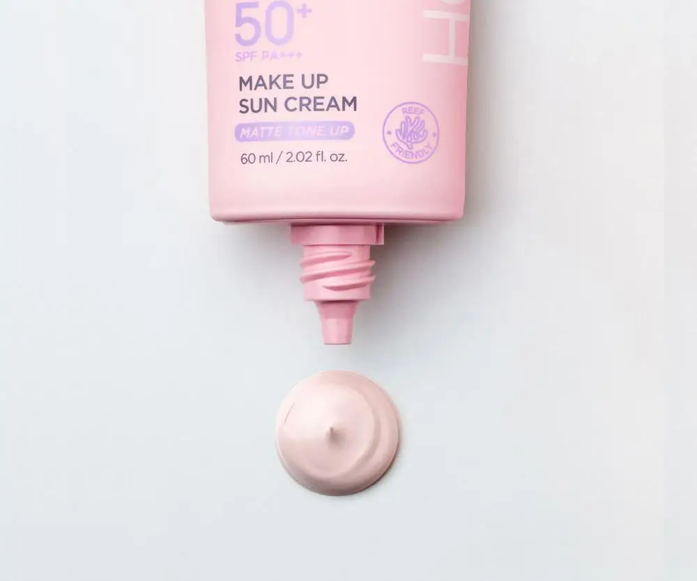 [촉촉톤업] 홀리카홀리카 모이스처 메이크업 선크림 60ml 상세페이지 16